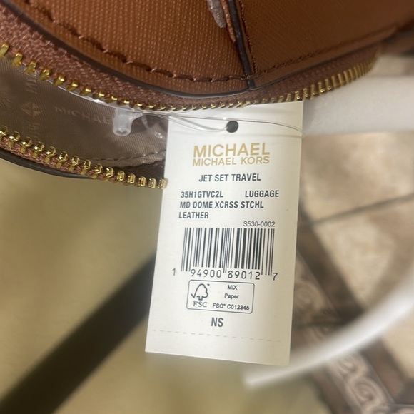 Michael Kors Jet Set Travel Medium Saffiano Leather Dome Satchel - Picture 7 of 13